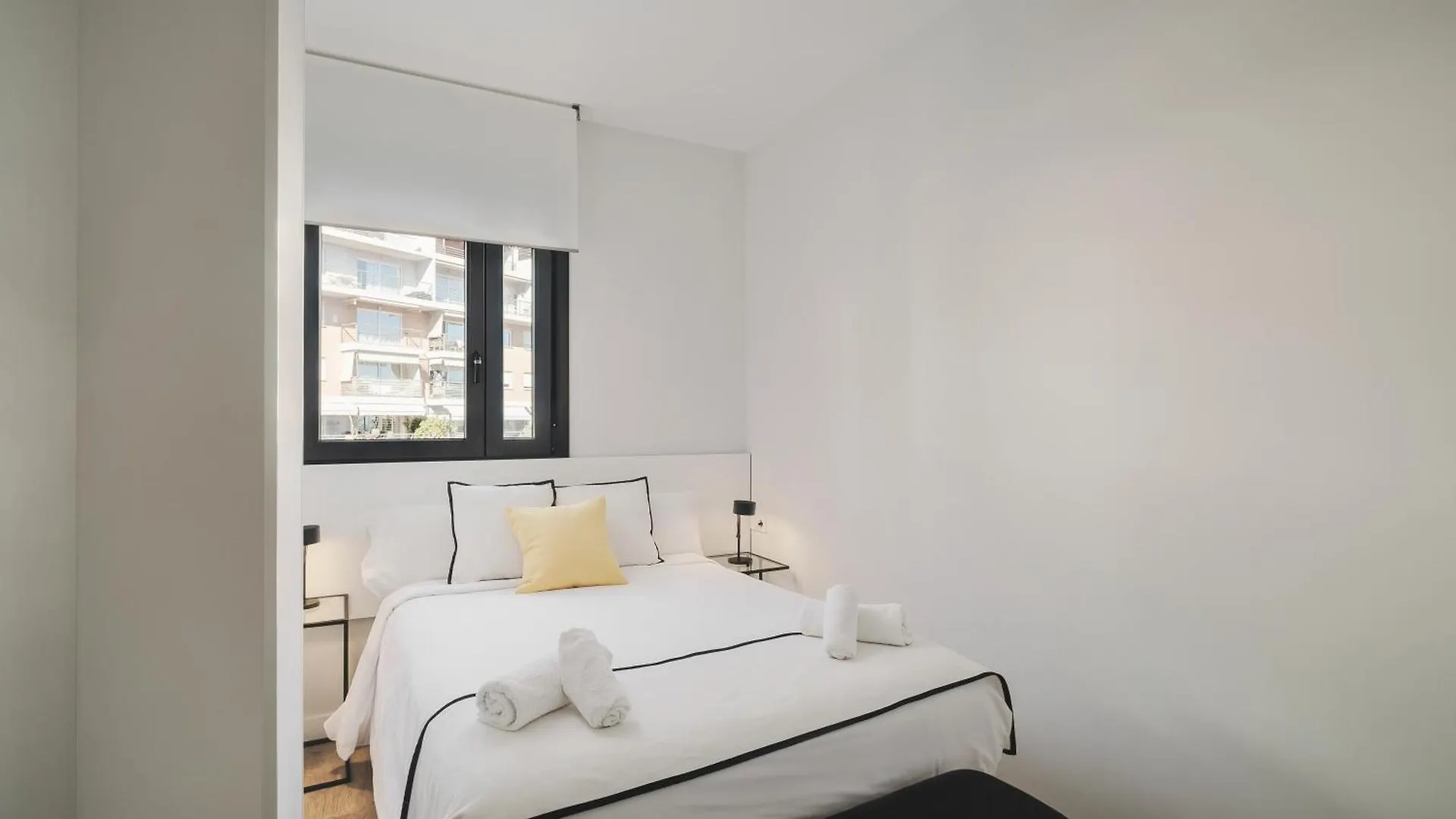 Apartamento De Lujo En La Malagueta Con Piscina Y Garaje Malaga Apartment